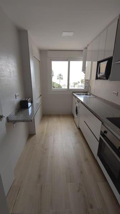 Precioso Apartamento Frente A La Playa Torre Del Mar Exterior foto